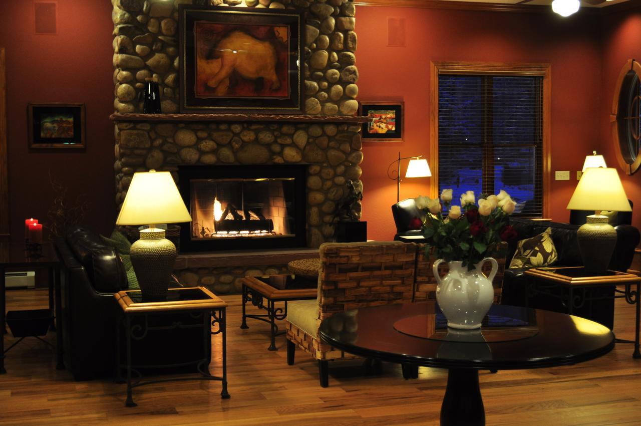 The Bradley Boulder Inn 外观 照片